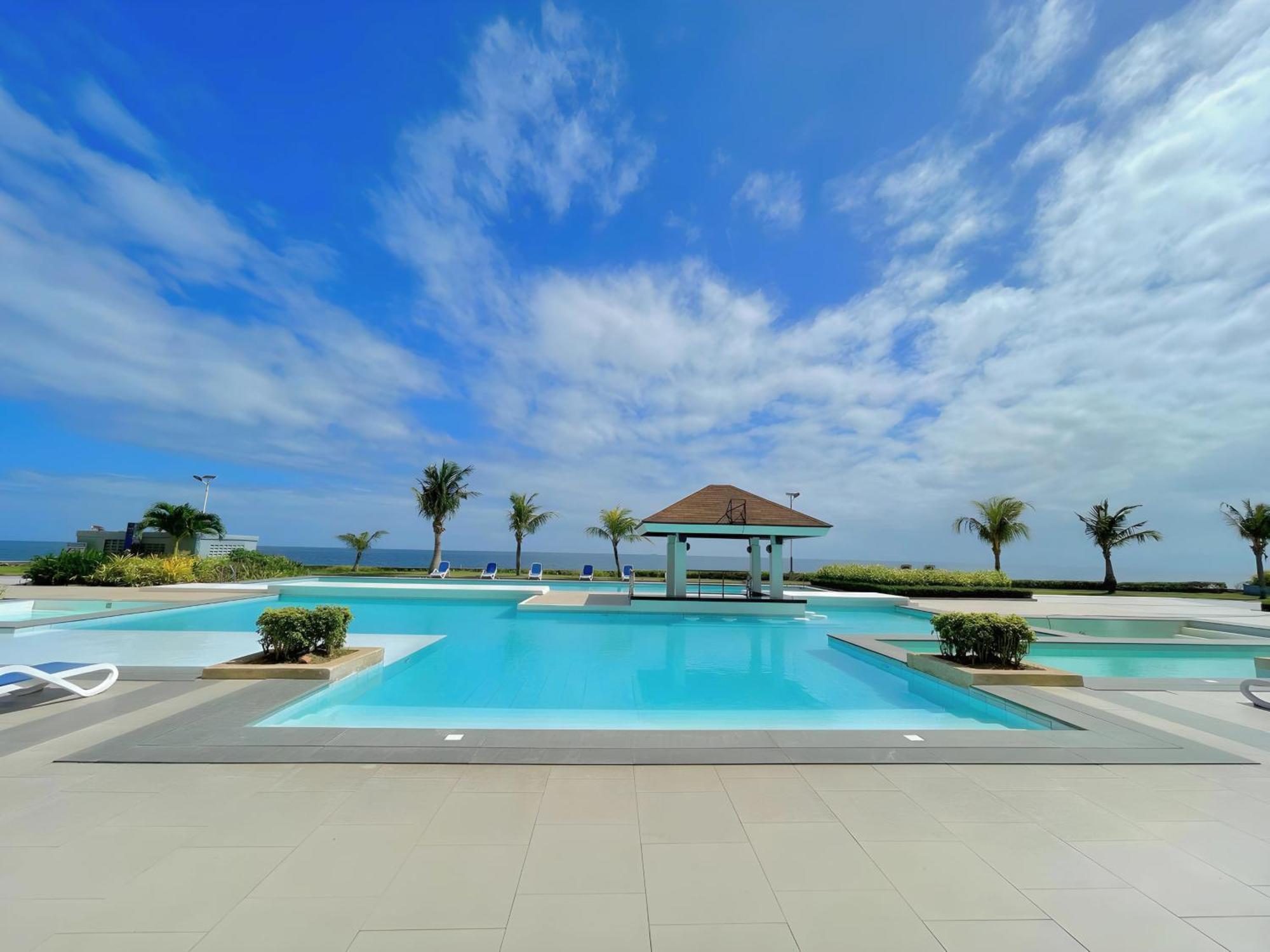 Arterra Seaview Resort Lapu-Lapu City Zewnętrze zdjęcie